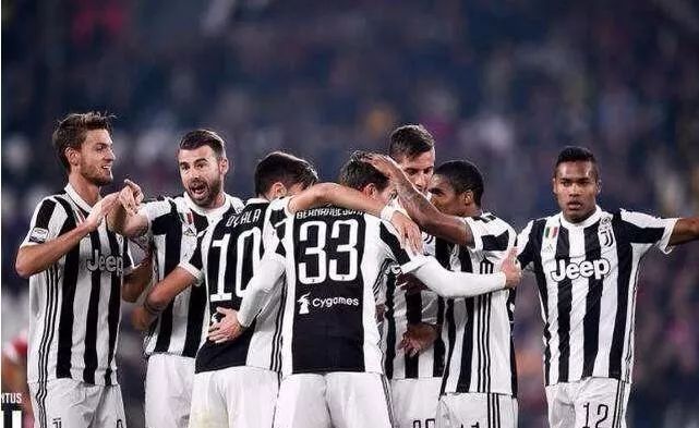 湖人浓眉哥篮下统治球队获胜（浓眉内线称王助湖人取胜）