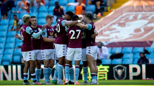 维蒂尼亚是第九位欧冠对英格兰球队戴帽球员，也是葡萄牙首人（维蒂尼亚成欧冠对英格兰球队上演帽子戏法的第九人，葡萄牙球员第一人）