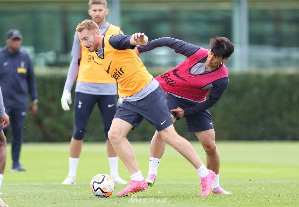 克雷莫内塞vs罗马：瓦尔迪、奥代罗首发，洛伦佐-佩莱格里尼、克里斯坦特出战（克雷莫内塞迎战罗马：瓦尔迪、奥代罗首发，洛伦佐-佩莱格里尼与克里斯坦特登场）