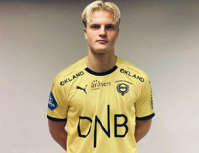 法尔克：赫内斯欣赏施洛特贝克，能否签下要看于帕的续约情况（法尔克：赫内斯青睐施洛特贝克，引进与否取决于于帕续约进展）