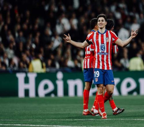 巴塞罗那在逆境中重振旗鼓，佩德里与拉菲尼亚成关键（巴萨逆境反弹，佩德里与拉菲尼亚成致胜功臣）